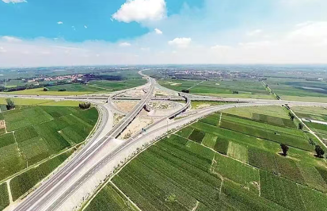 奋进的沧州·“十四五”答卷丨打通“大动脉” 畅通“微循环” 全市公路通车里程达20219公里